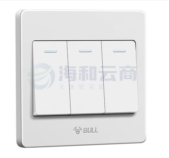 公牛 BULL 开关面板  三开单控 电源墙壁开关 (白色)